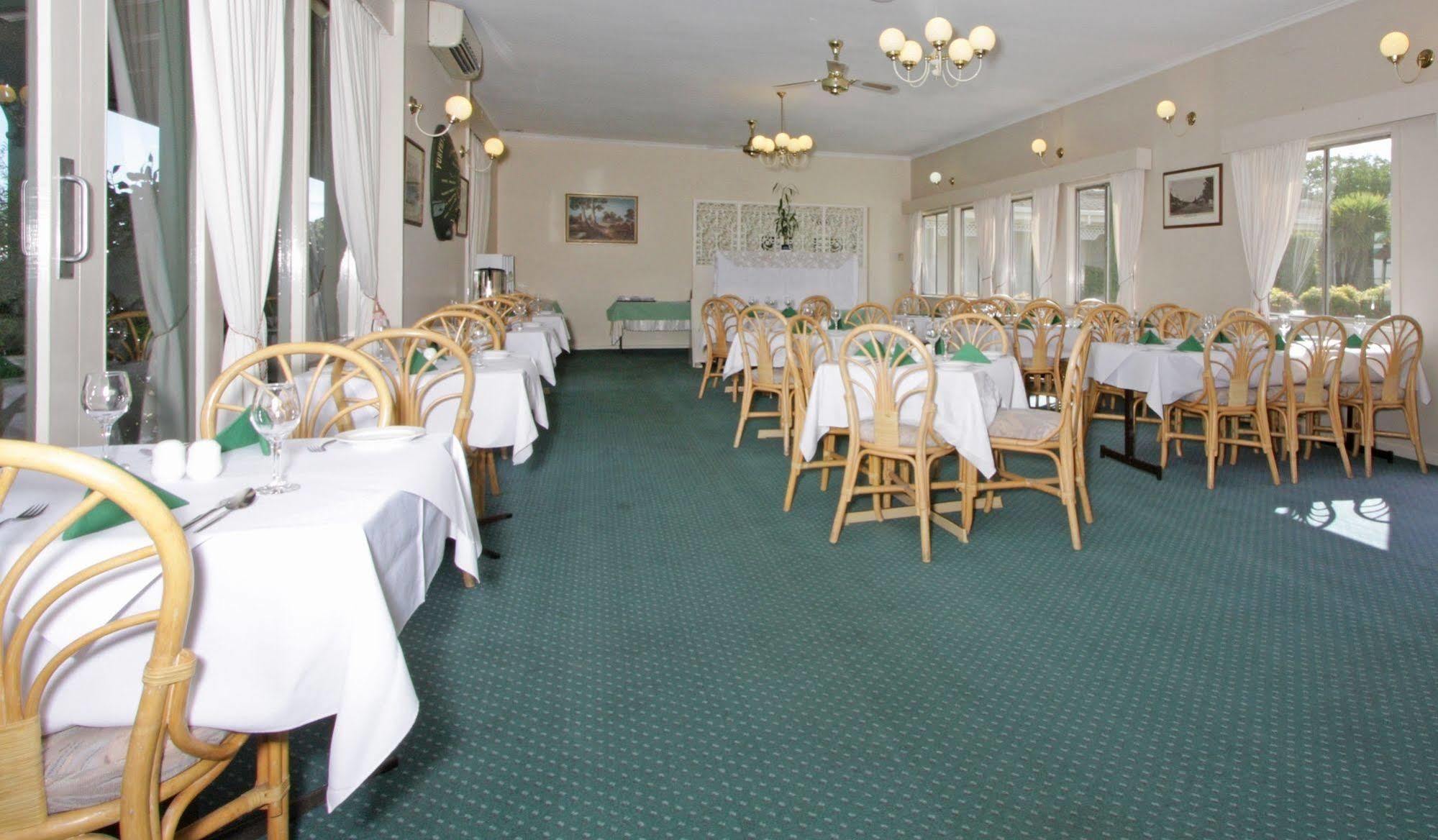 Redhill Cooma Motor Inn Exterior photo